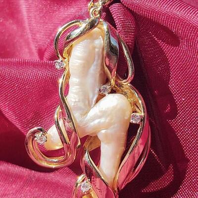 Pearl Enhancer Pendant