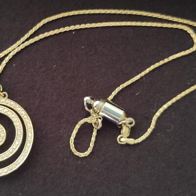 Spiral Design Pendant & Chain