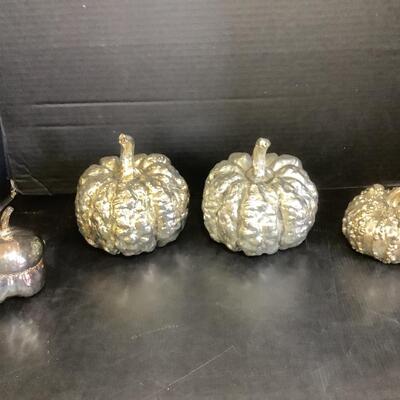 Lot 873. Silver plated Pumpkins & Acorn Decorative Items from Twos Company