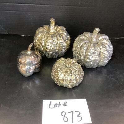Lot 873. Silver plated Pumpkins & Acorn Decorative Items from Twos Company