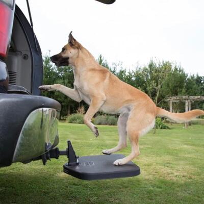922-New in Box Portable Pet Twist Step for SUVâ€™s