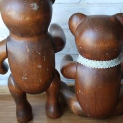 Vintage RARE T.L. Plum wooden bear set