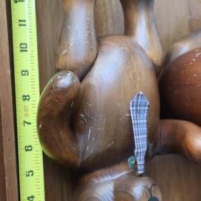 Vintage RARE T.L. Plum wooden bear set