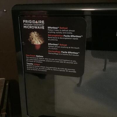 Frigidaire Microwave - countertop