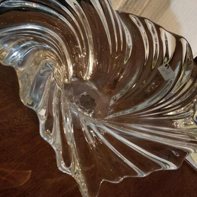 Glass Swirled Bowl