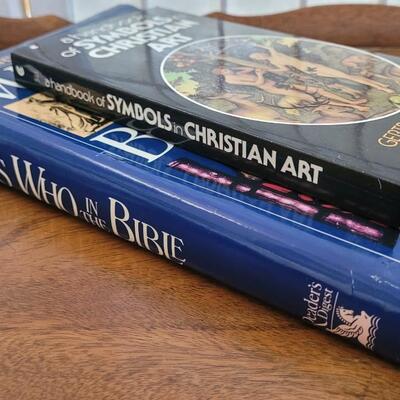 Lot 125: Symbols in Christian Art & Who's Who in the Bible