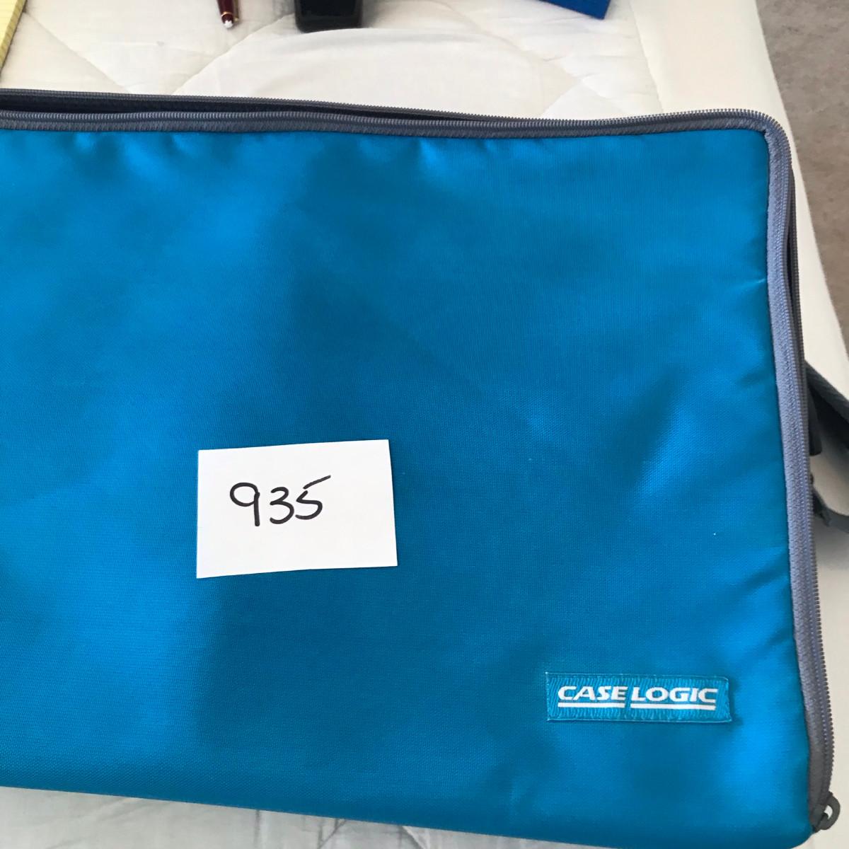 cd-dvd-carrying-case-estatesales