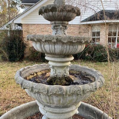 Very tall 4-tier vintage cement fountain - SEE DETAILS