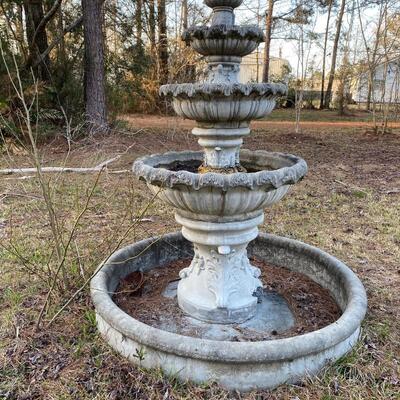 Very tall 4-tier vintage cement fountain - SEE DETAILS