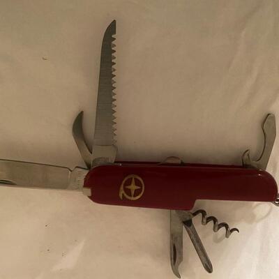 Lot of three vintage utility items