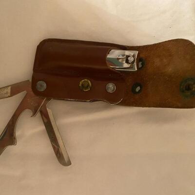 Lot of three vintage utility items