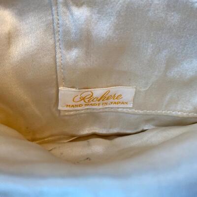 Vintage beaded Richere clutch