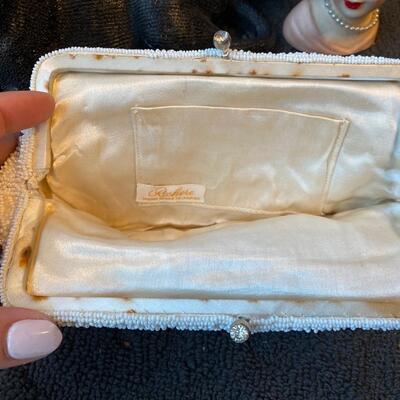 Vintage beaded Richere clutch