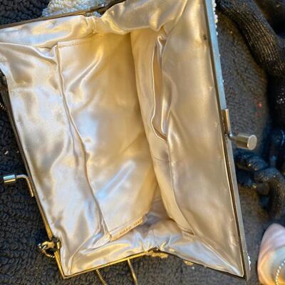 Vintage intricate beaded handbag