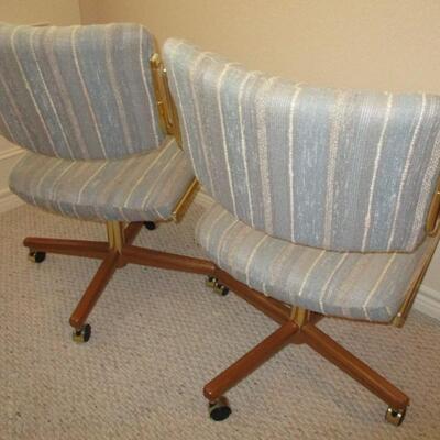 1980's Oak Veneer Game Table & Chairs