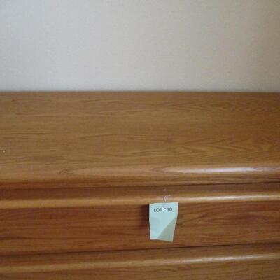 Oak Chest of Drawers