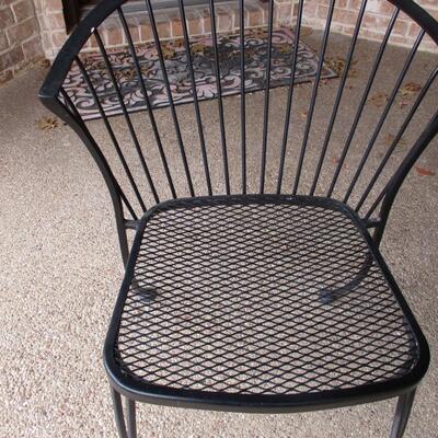 Patio Table w/Chairs