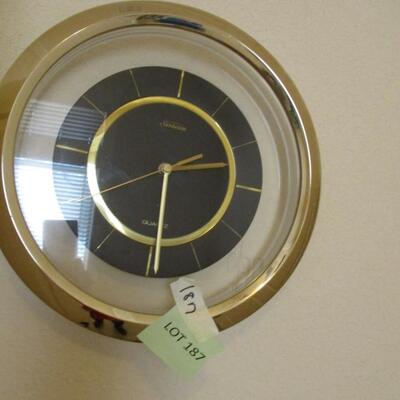 Quartz Sunbeam Clock