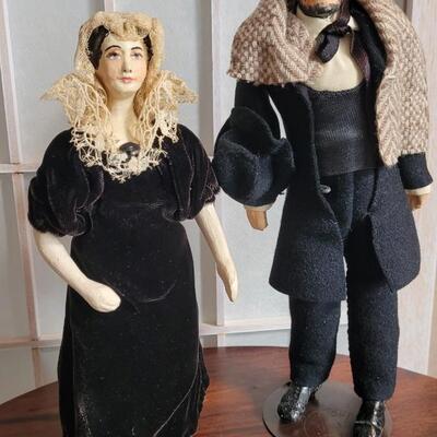 Lot 128: KIMPORT DOLLS ' President Abraham Lincoln and his wife Mary Todd Lincoln'