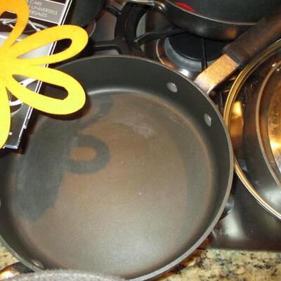 Calphalon cookware