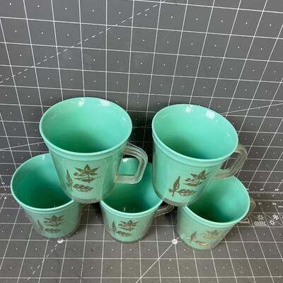 5 Melamine Like Turquoise Cups