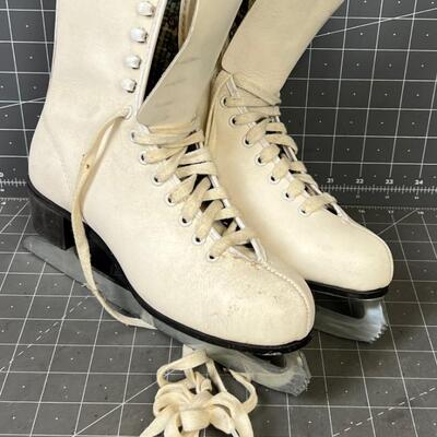 Vintage Ice Skates 