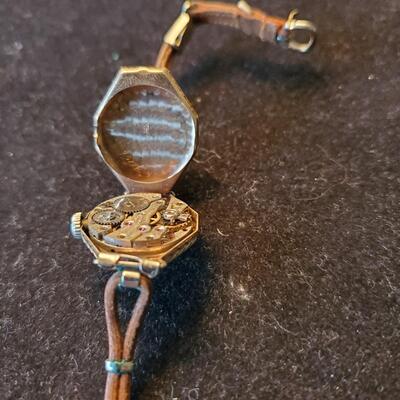 Vintage 14K Watch - Needs repair