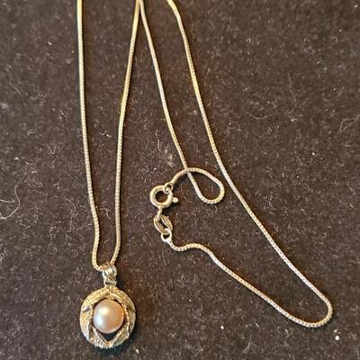Pearl Pendant on 925 Chain