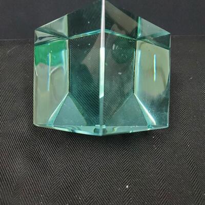 Standing Emerald Green Cube