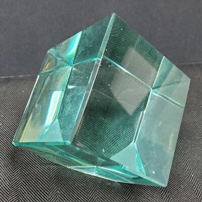 Standing Emerald Green Cube