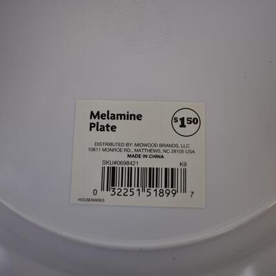 19 Ct Melamine Dinner Plates, Snowman/Christmas - New