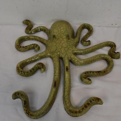Green Cast Iron Octopus, 11 1/2