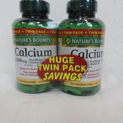 Twin Pack of Nature's Bounty Calcium Vitamin Bottles - New