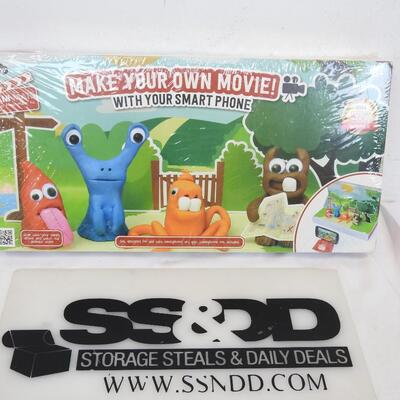 Make your Own Movie! Stop Motion Animation Kit - New