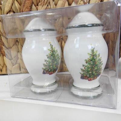 6 pc Holiday & Home Decor: Basket, Christmas Treat Containers, S&P Shakers - New