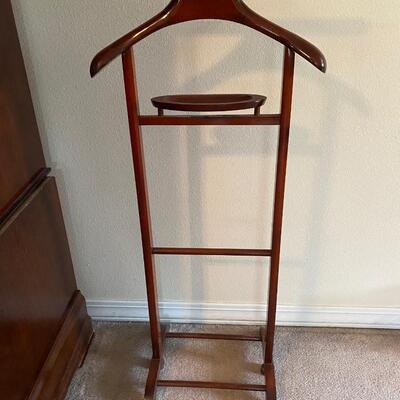 Menâ€™s valet