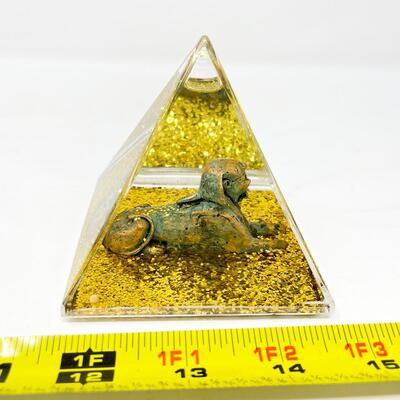 SPHYNX GOLD GLITTER PLASTIC SNOW GLOBE SOUVENIR