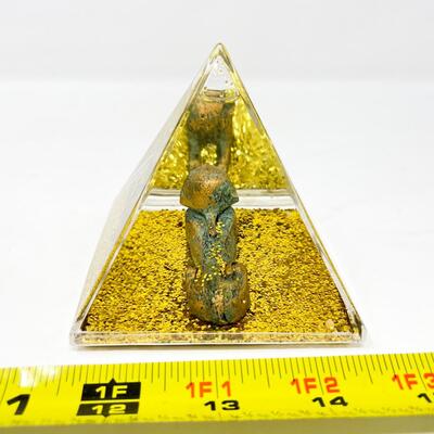 SPHYNX GOLD GLITTER PLASTIC SNOW GLOBE SOUVENIR