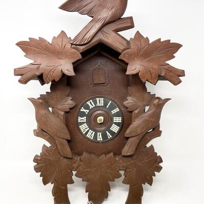 GERMAN REGULA SCHMECKENBECHER BLACK FOREST WOODEN CUCKOO CLOCK