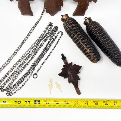 GERMAN REGULA SCHMECKENBECHER BLACK FOREST WOODEN CUCKOO CLOCK