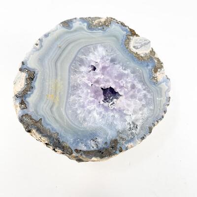 AGATE? PURPLE GEODE SPLIT ROCK