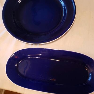 2 ceramic cobalt platters