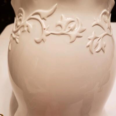 Three piece set of ceramic bath accessories