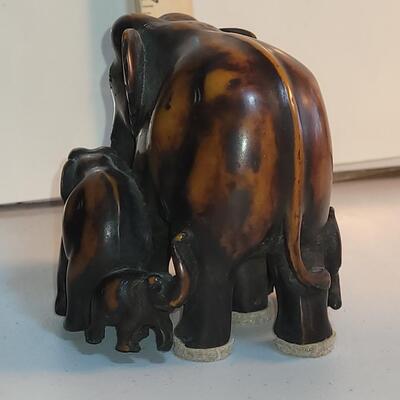 7  Elephant ceramic