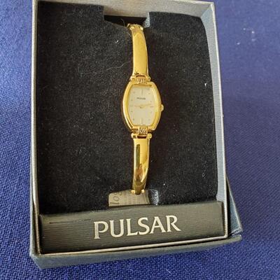 Pulsar Ladies Bracelet Watch