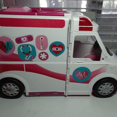 Barbie medical ambulance
