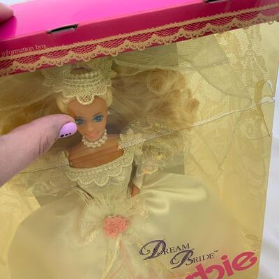 -4- Dream Bride Barbie (1991)