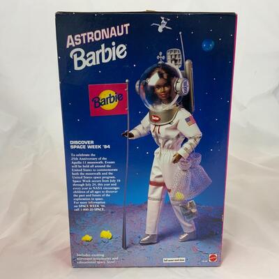 -9- Astronaut Barbie (1994) | Career Collection | Special Edition