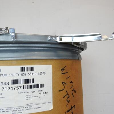 34 Gallon Drum with Locking Lid 17" Round  35" deep Great for storing quilts,