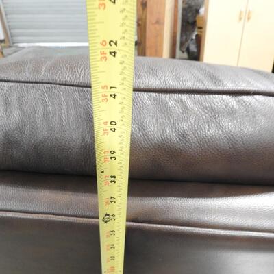 Tranquil Ease Electric Recliner, Brown Leather Exterior, Electronics Untested